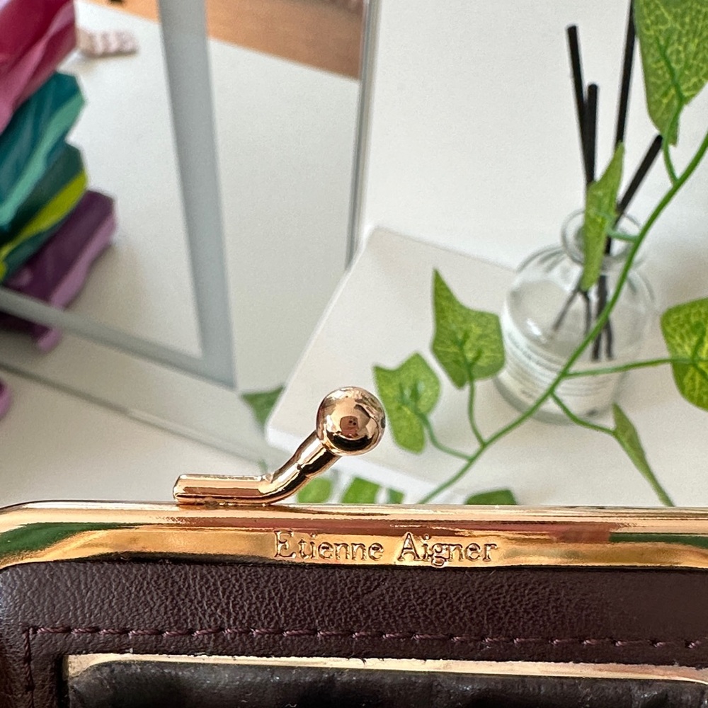 Etienne Aigner Vintage Oxblood Lipstick Case with Mirror - Picture 9 of 9